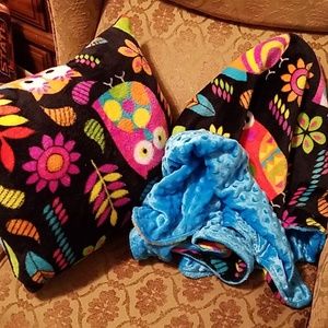 Baby blanket with pillow